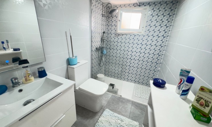 Sale - Villa - La Zenia