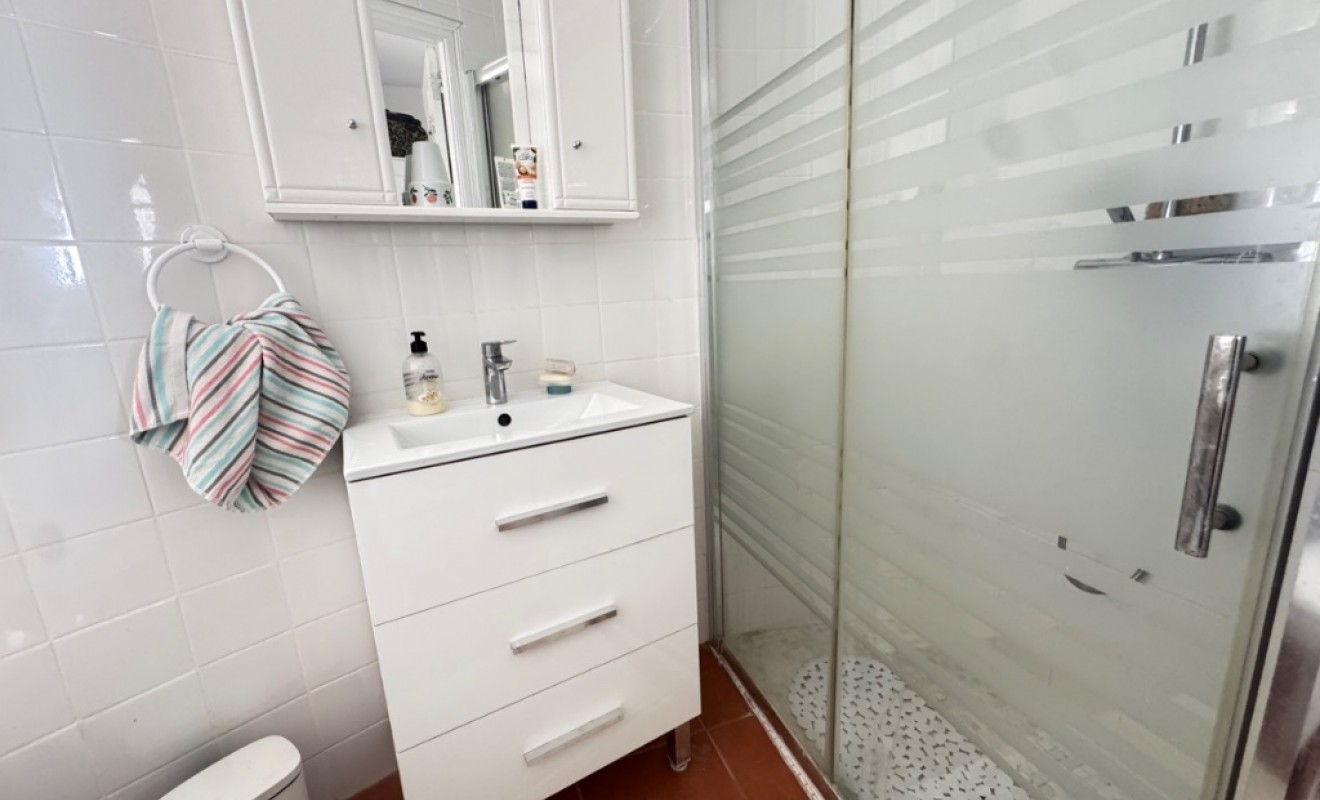 Sale - Villa - La Zenia