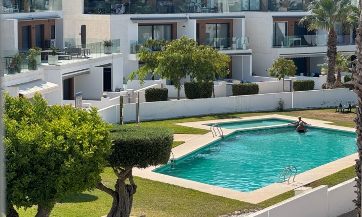 Sale - Townhouse - Orihuela Costa - Villamartín