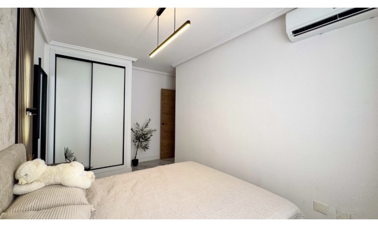 Wederverkoop - Appartement - Torrevieja - torrevieja