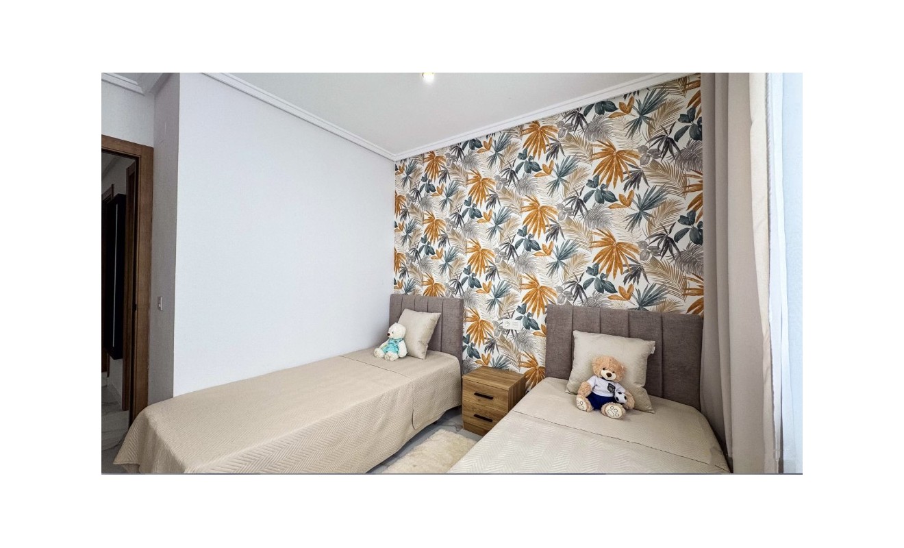 Wederverkoop - Appartement - Torrevieja - torrevieja