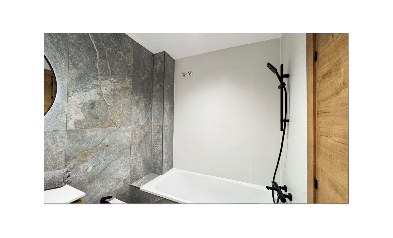 Wederverkoop - Appartement - Torrevieja - torrevieja