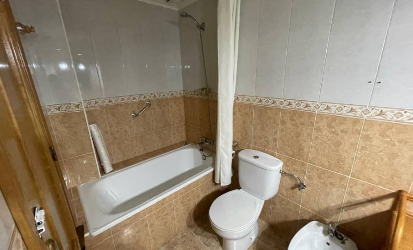 Sale - Apartment - Torrevieja - torrevieja