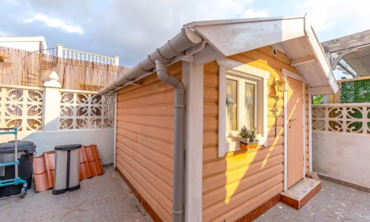 Sale - Villa - Orihuela Costa - Playa Flamenca