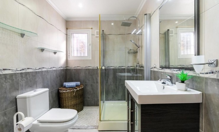 Sale - Villa - Orihuela Costa - Playa Flamenca