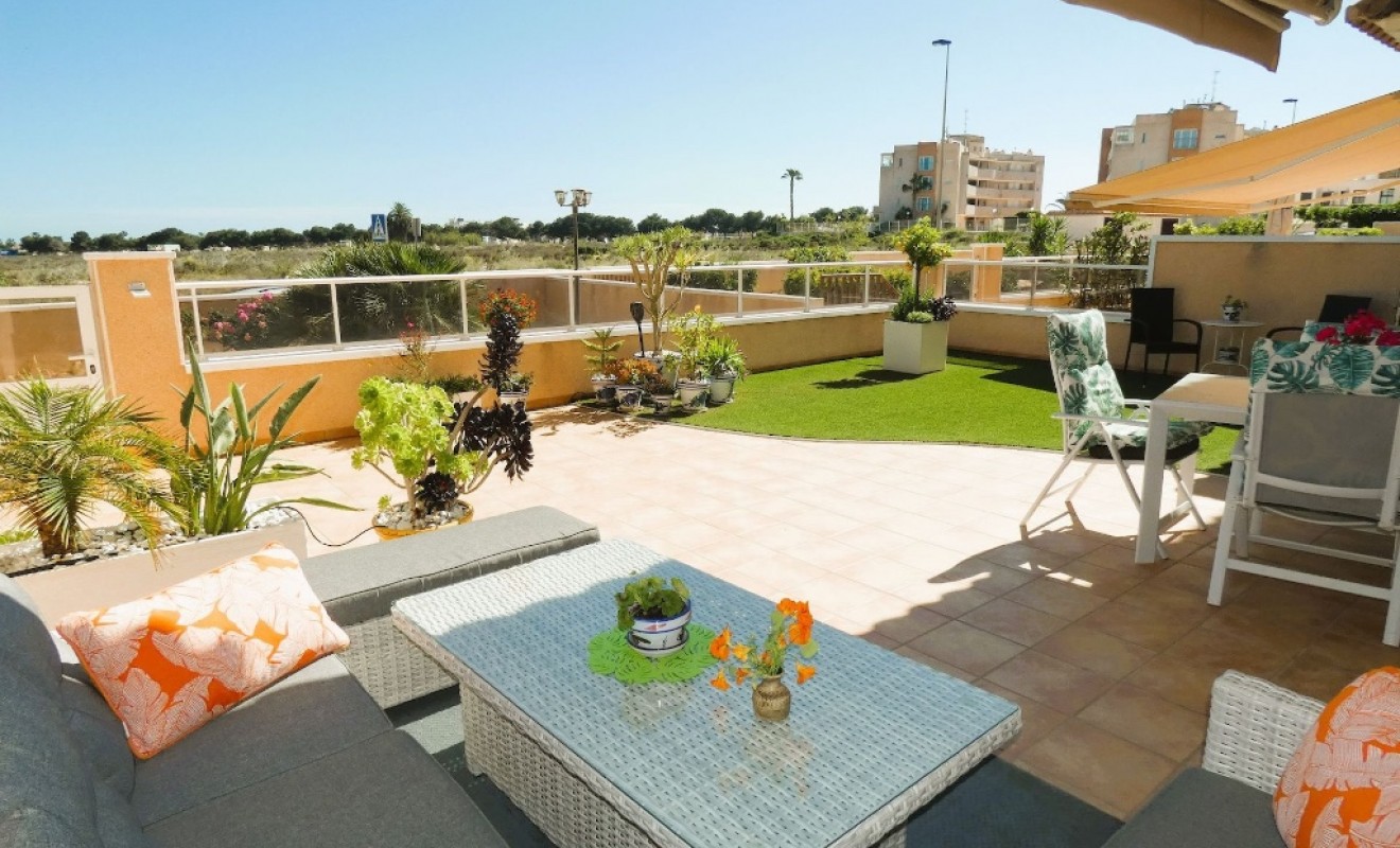 Sale - Apartment - Orihuela Costa - Los Dolses