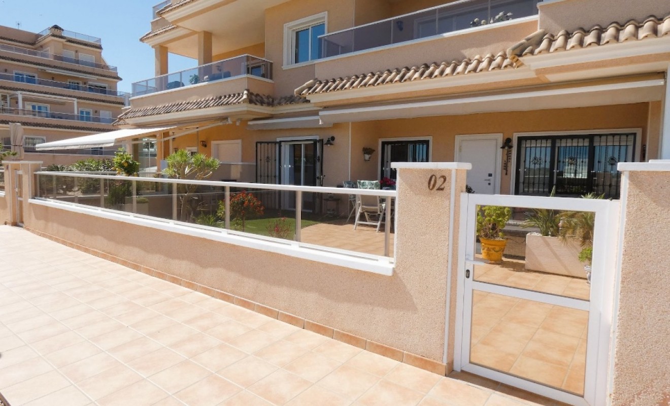 Sale - Apartment - Orihuela Costa - Los Dolses