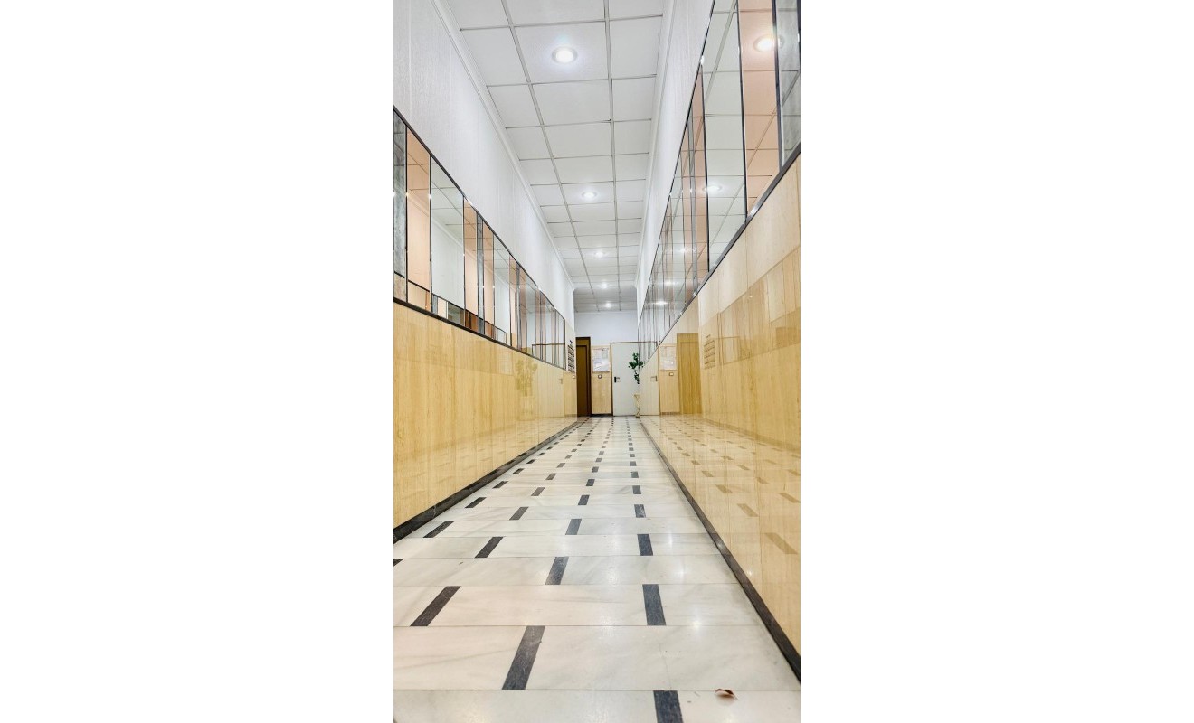 Revente - Appartement - Torrevieja - torrevieja