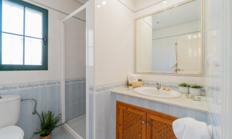 Sale - Villa - Orihuela Costa - Villamartín