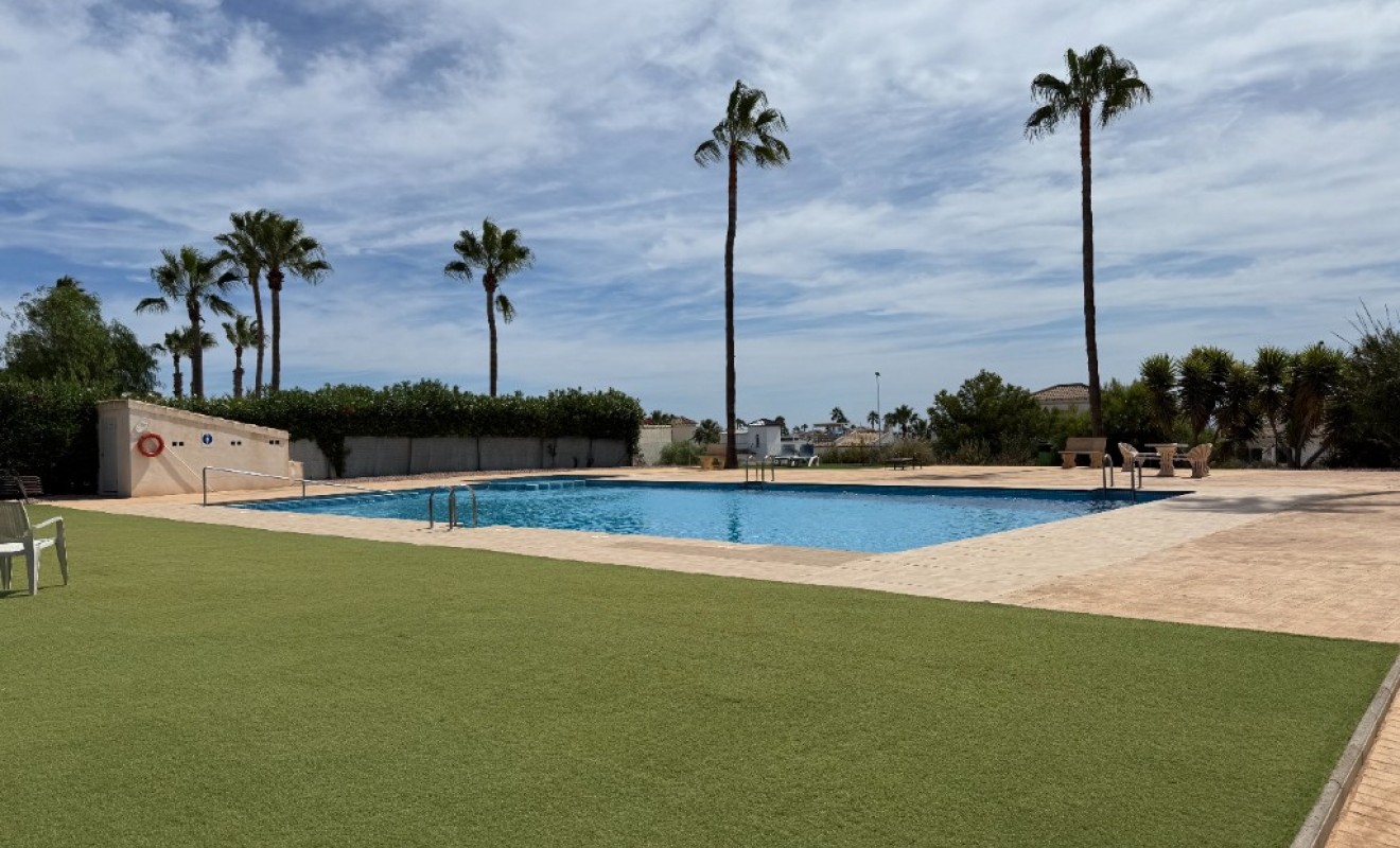 Sale - Villa - Orihuela Costa - Villamartín