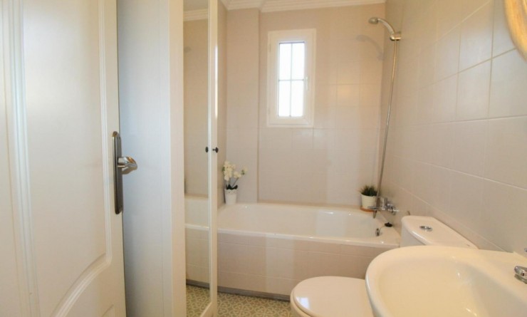 Sale - Apartment - Torrevieja - torrevieja