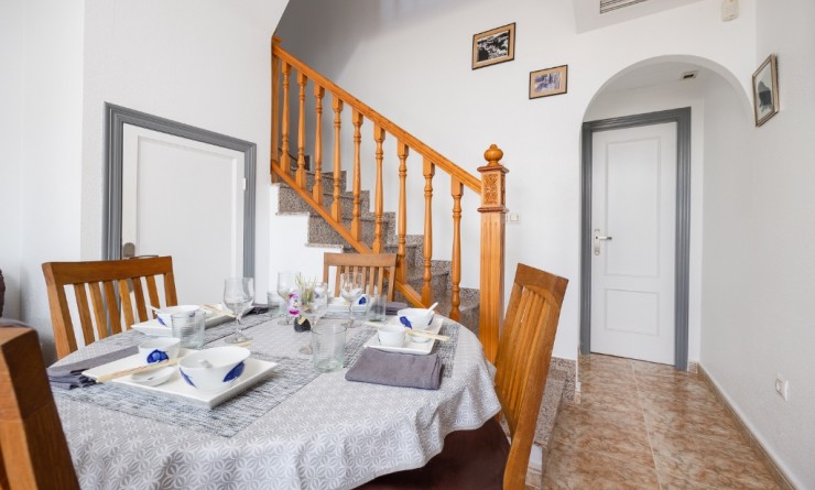 Wederverkoop - Herenhuis - Punta Prima