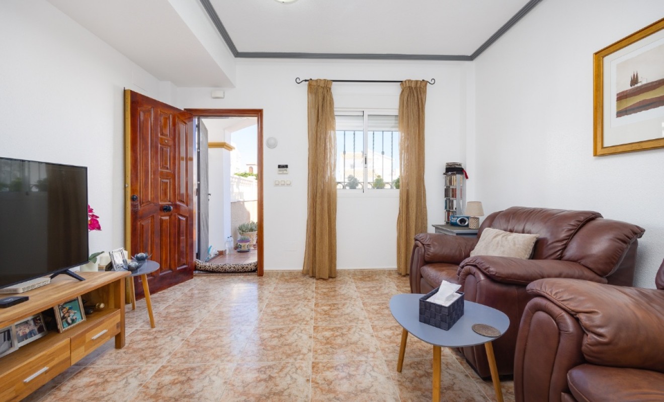 Wederverkoop - Herenhuis - Punta Prima