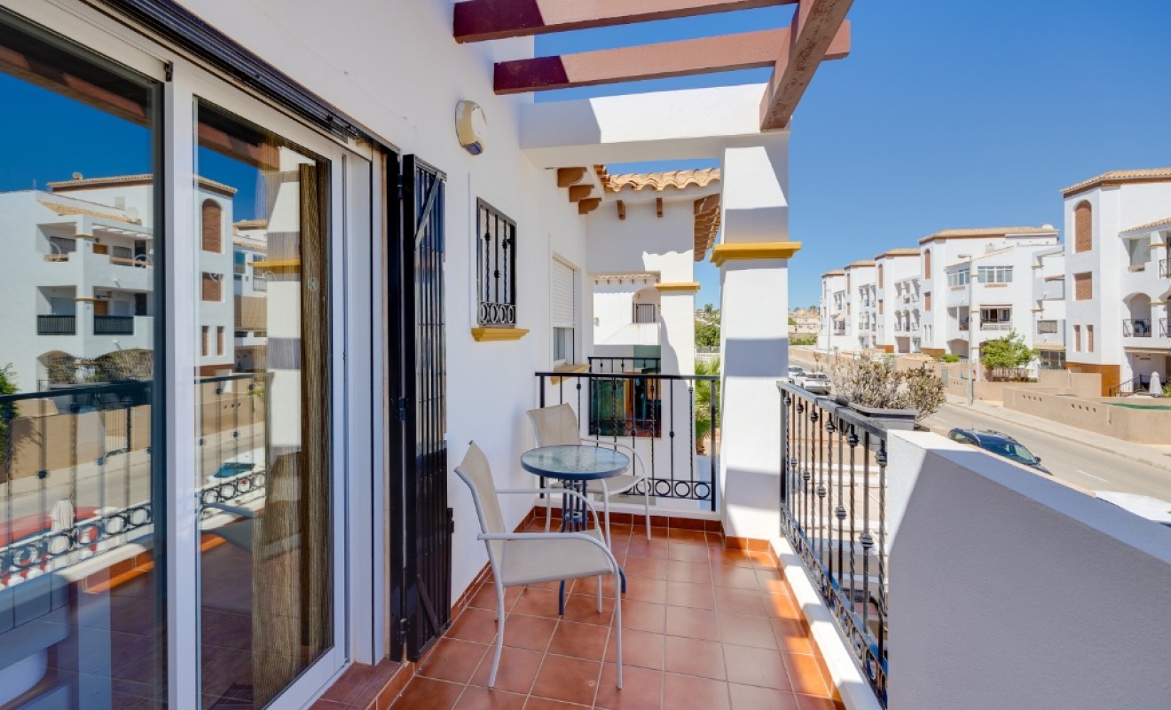 Wederverkoop - Herenhuis - Punta Prima