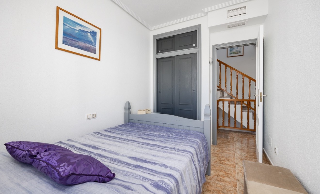 Wederverkoop - Herenhuis - Punta Prima