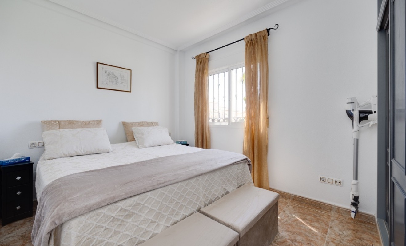 Wederverkoop - Herenhuis - Punta Prima