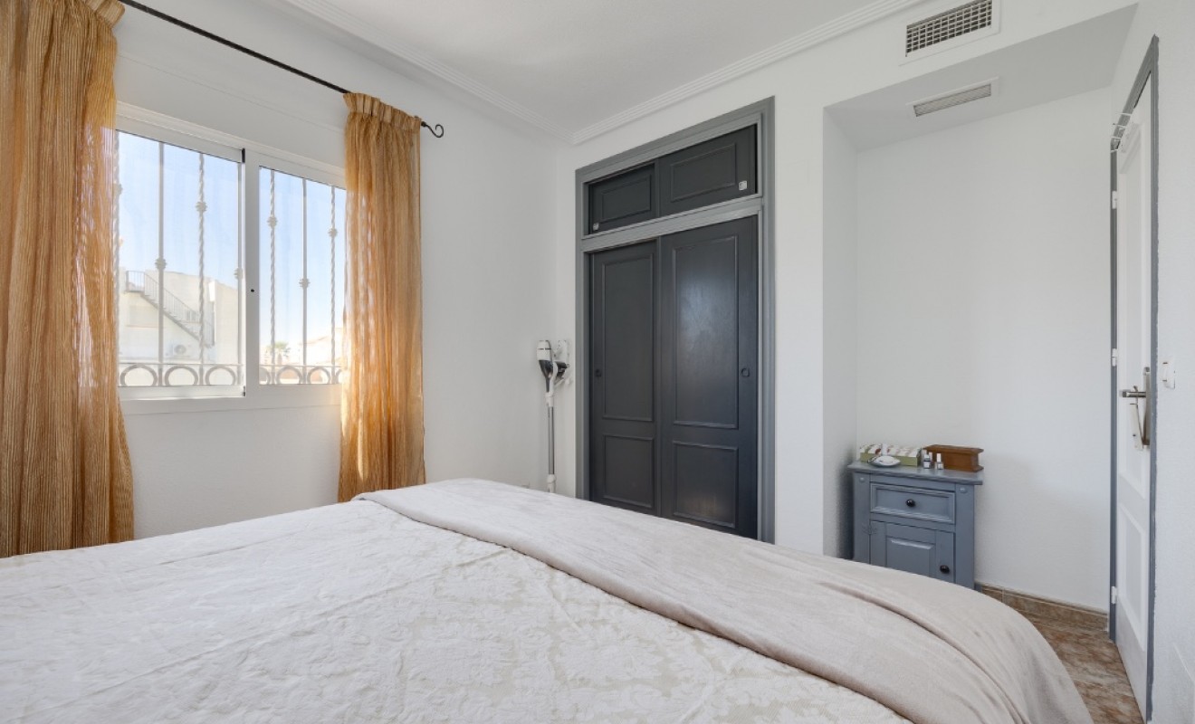 Wederverkoop - Herenhuis - Punta Prima