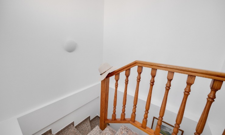 Wederverkoop - Herenhuis - Punta Prima