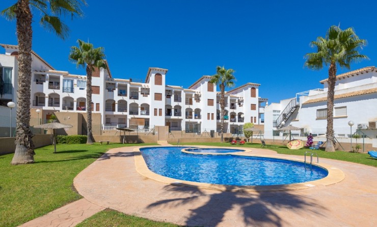 Wederverkoop - Herenhuis - Punta Prima