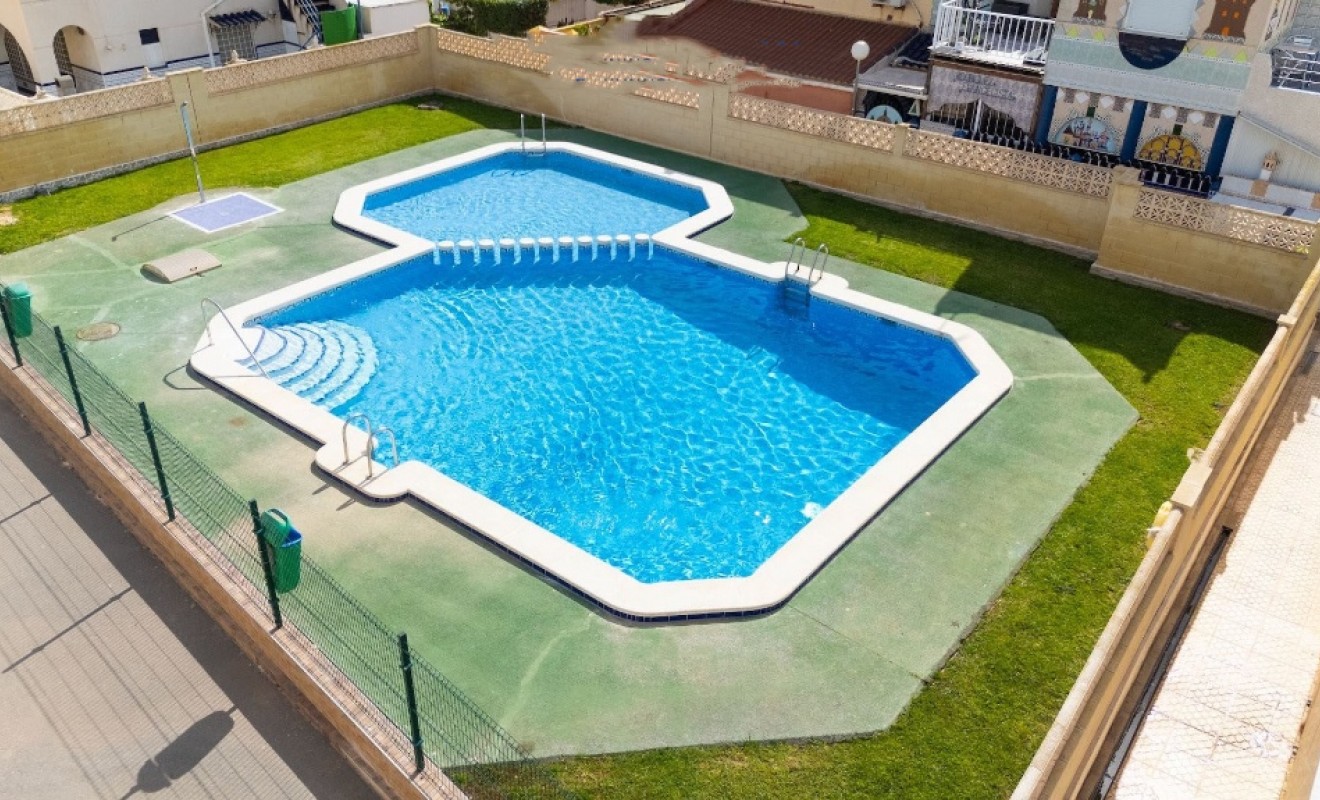 Revente - Adosado - Torrevieja - torrevieja