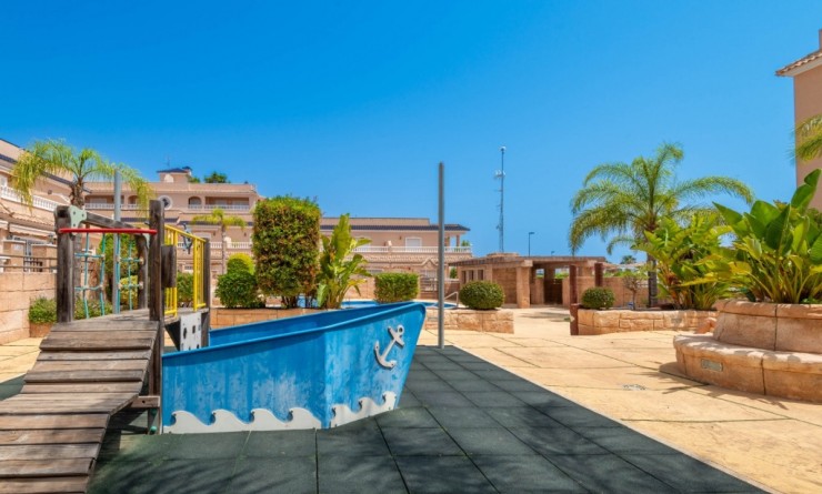 Sale - Apartment - Villamartín