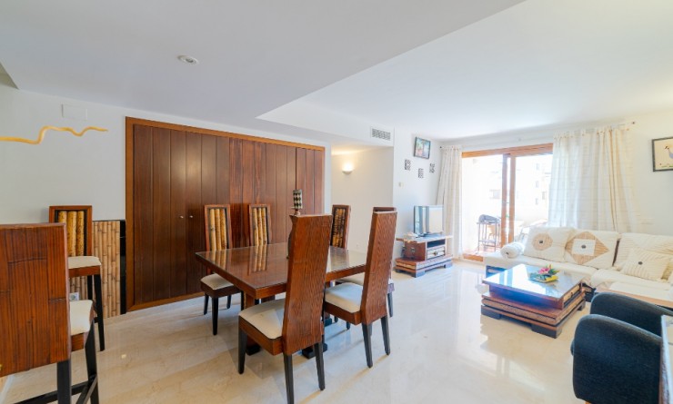 Revente - Appartement - Punta Prima