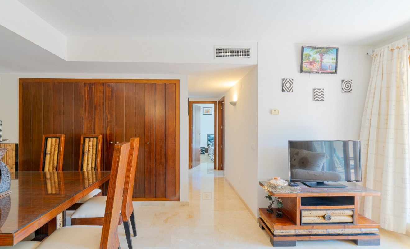 Revente - Appartement - Punta Prima