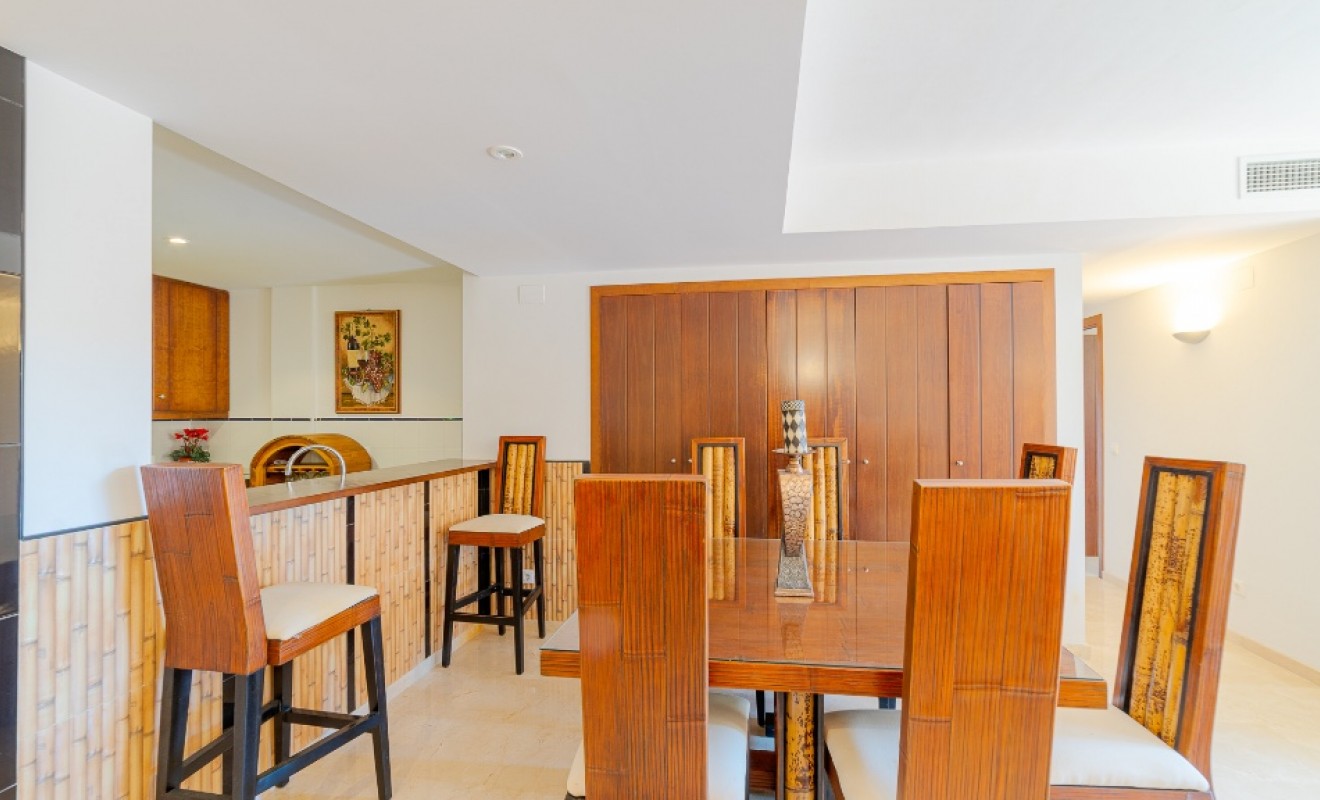 Revente - Appartement - Punta Prima