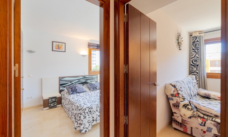 Revente - Appartement - Punta Prima