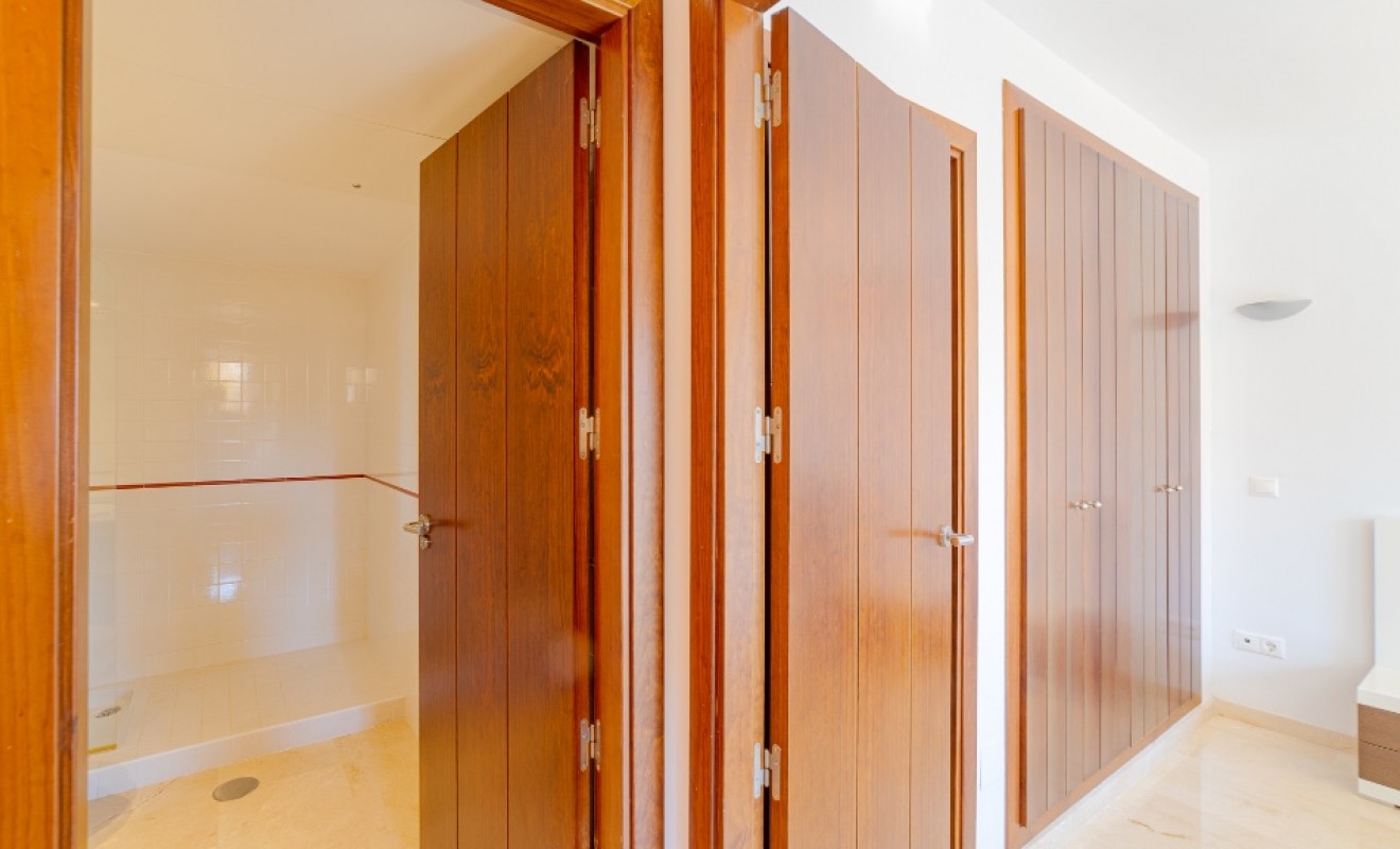 Revente - Appartement - Punta Prima