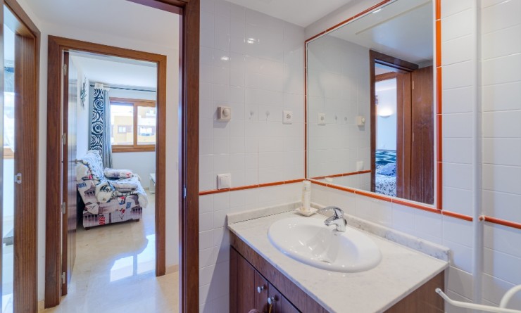 Revente - Appartement - Punta Prima