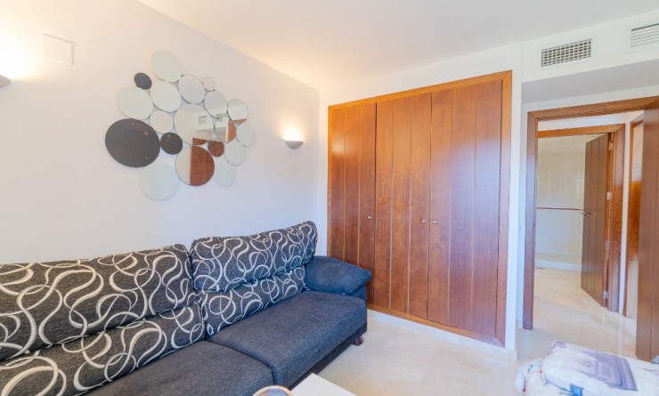 Revente - Appartement - Punta Prima