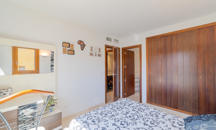 Revente - Appartement - Punta Prima