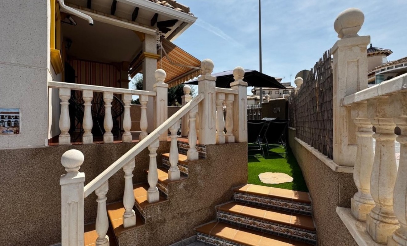 Revente - Maison de ville - Orihuela Costa - Villamartín