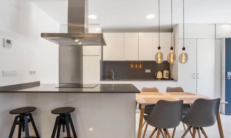 Wederverkoop - Semi - Detached Villa - Orihuela Costa - Villamartín