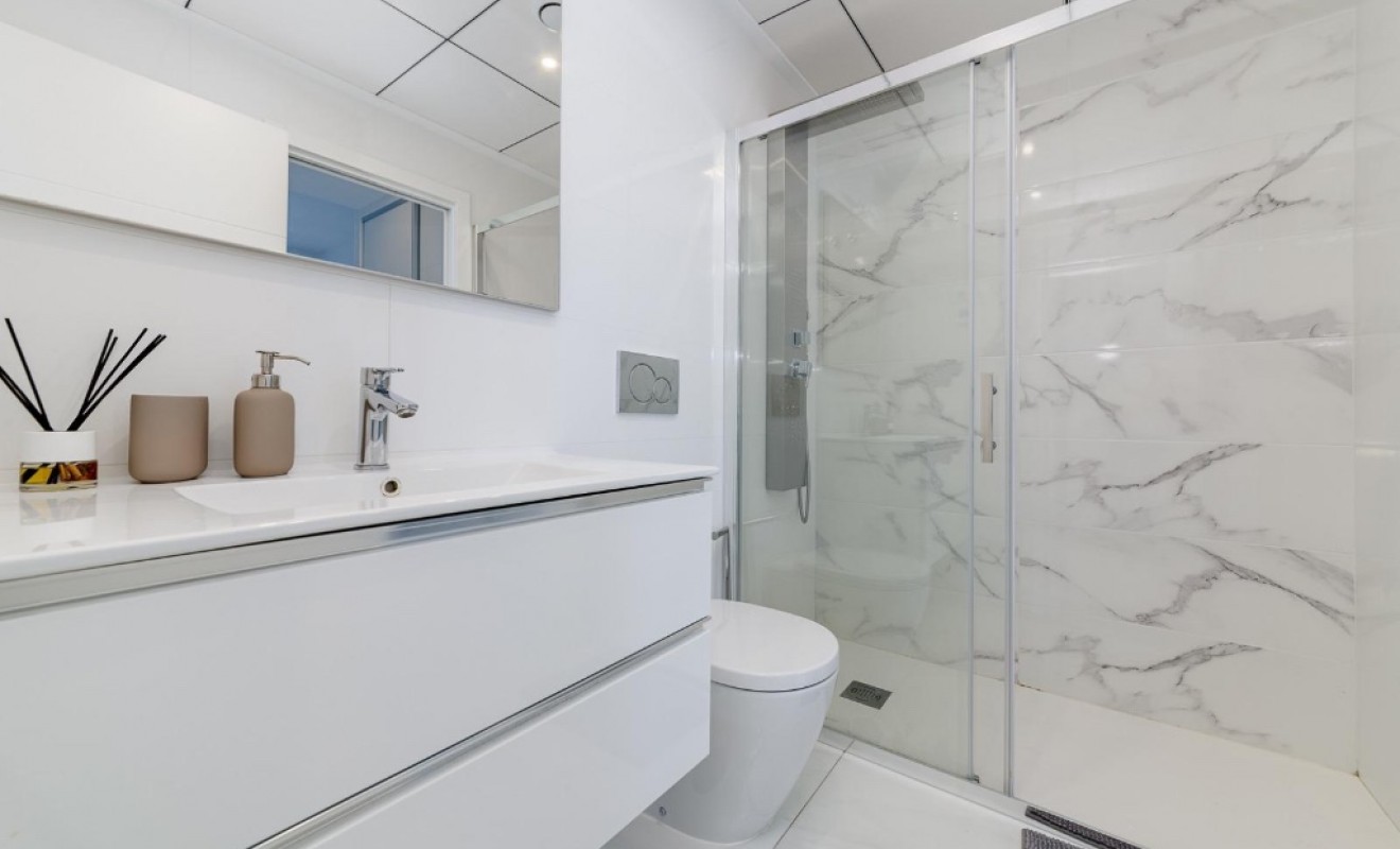 Wederverkoop - Semi - Detached Villa - Orihuela Costa - Villamartín