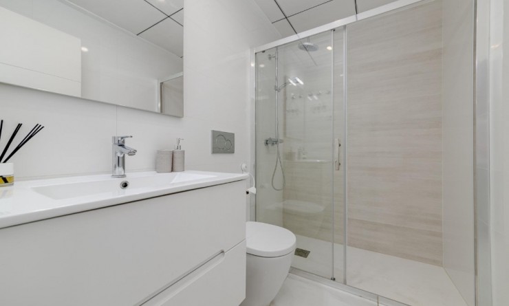 Wederverkoop - Semi - Detached Villa - Orihuela Costa - Villamartín