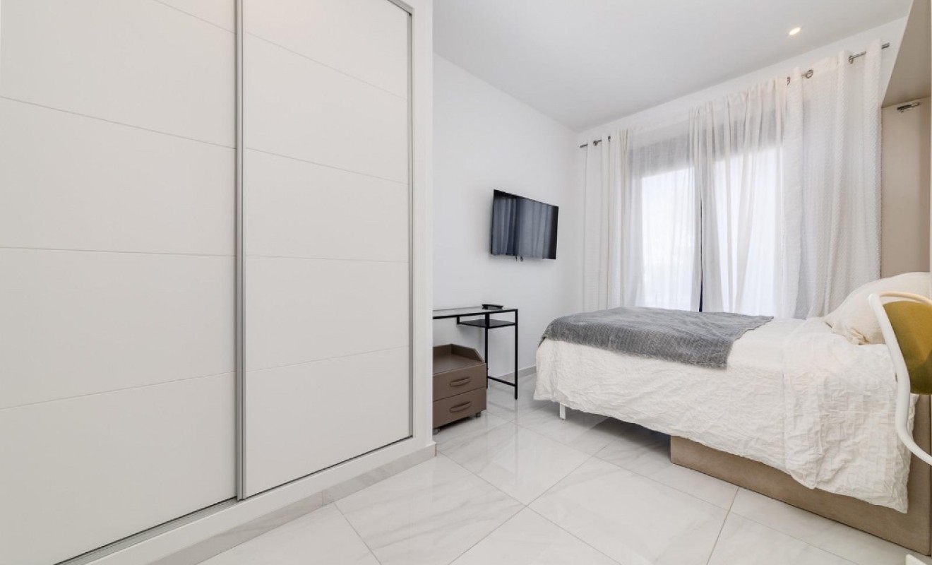 Wederverkoop - Semi - Detached Villa - Orihuela Costa - Villamartín