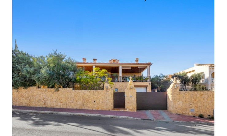 Sale - Villa - Torrevieja - Los altos