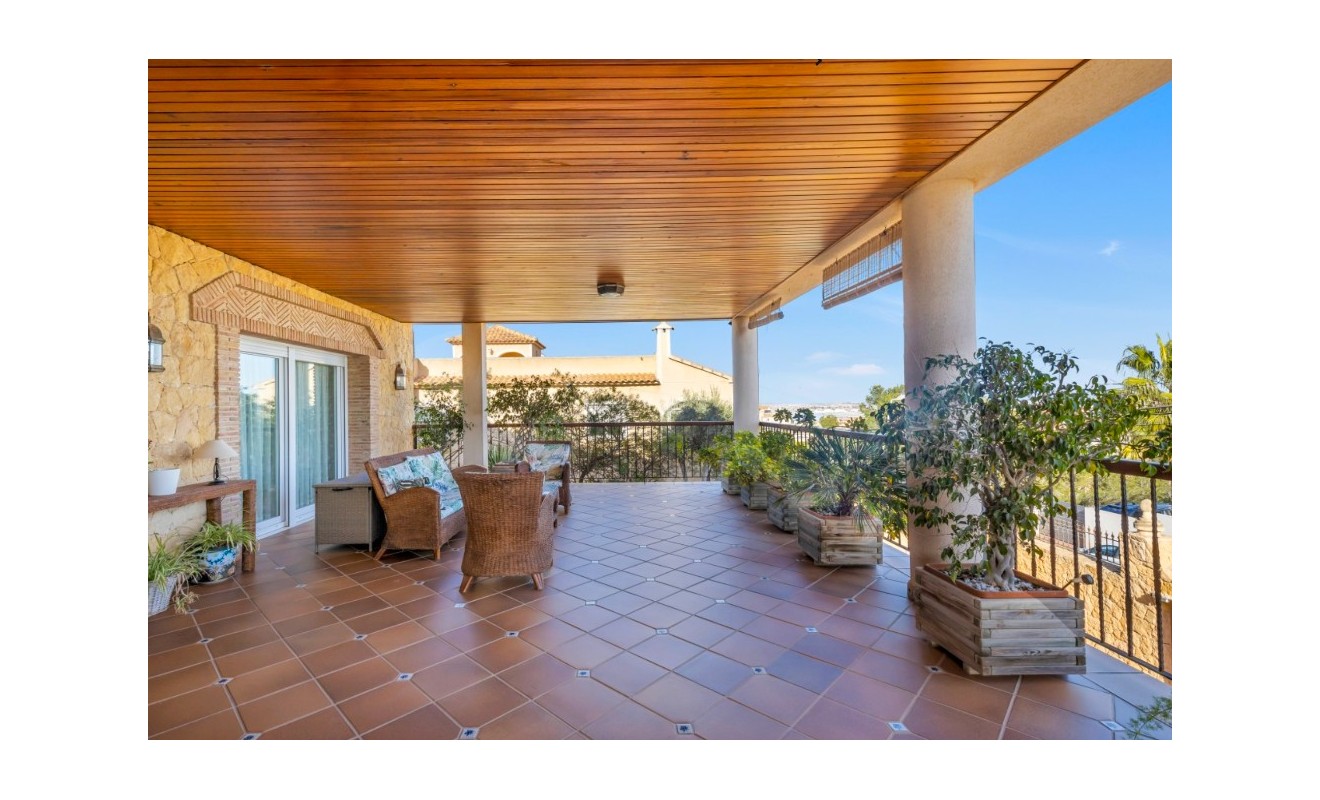 Sale - Villa - Torrevieja - Los altos