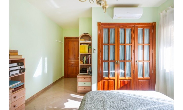 Sale - Villa - Torrevieja - Los altos