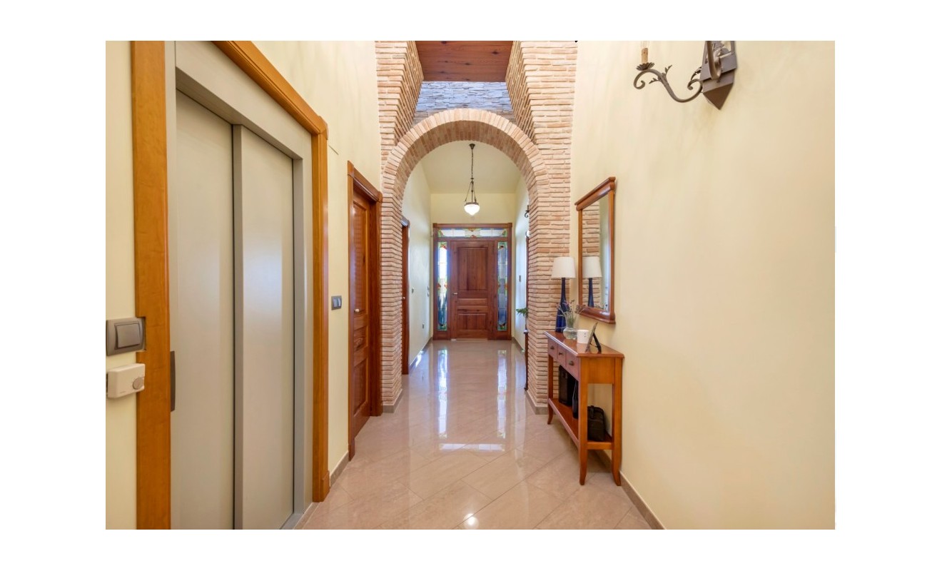 Sale - Villa - Torrevieja - Los altos