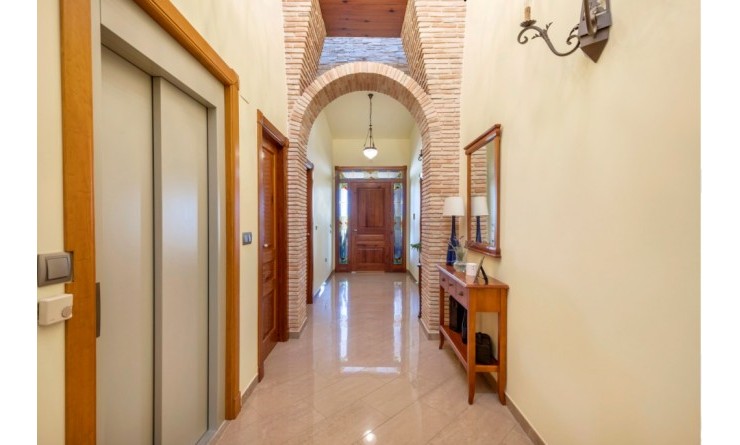 Sale - Villa - Torrevieja - Los altos