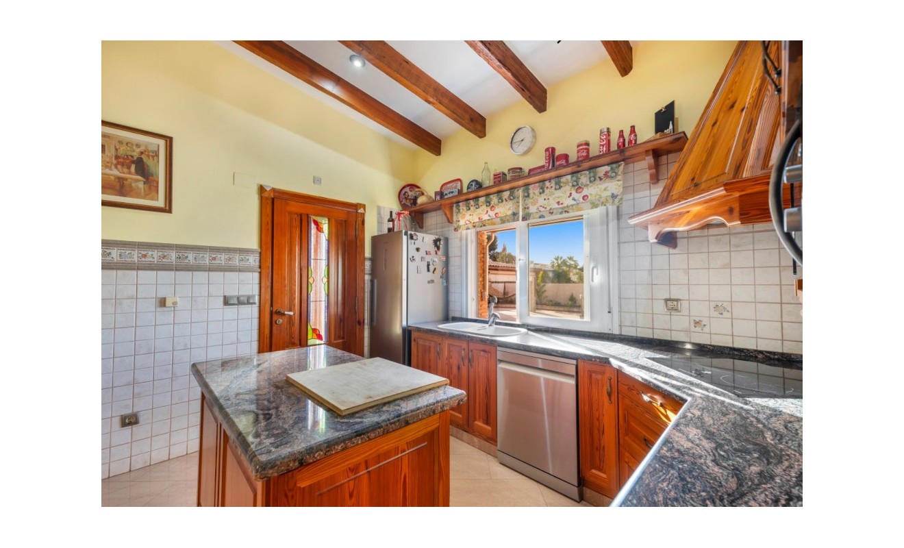 Sale - Villa - Torrevieja - Los altos