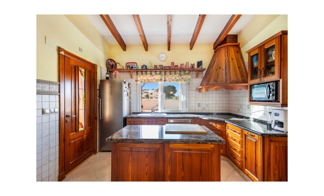 Sale - Villa - Torrevieja - Los altos