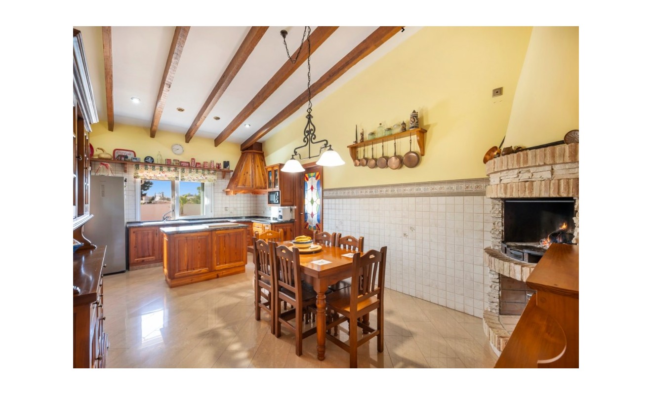 Sale - Villa - Torrevieja - Los altos