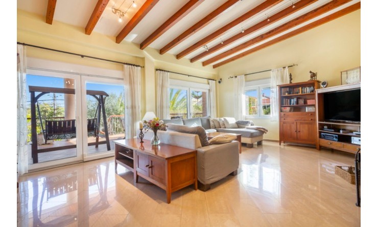 Sale - Villa - Torrevieja - Los altos