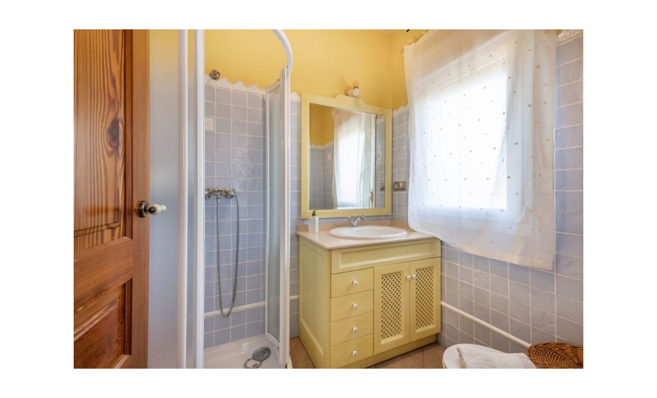 Sale - Villa - Torrevieja - Los altos