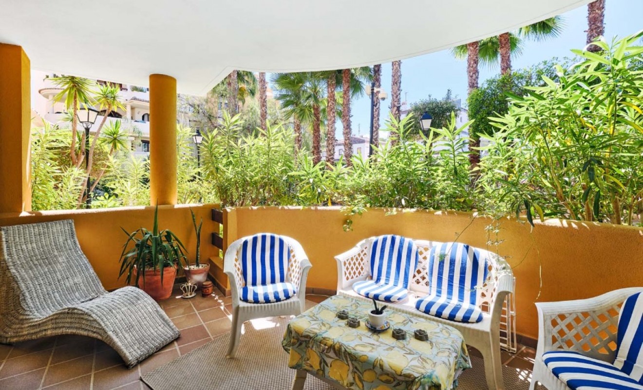 Revente - Appartement - Punta Prima