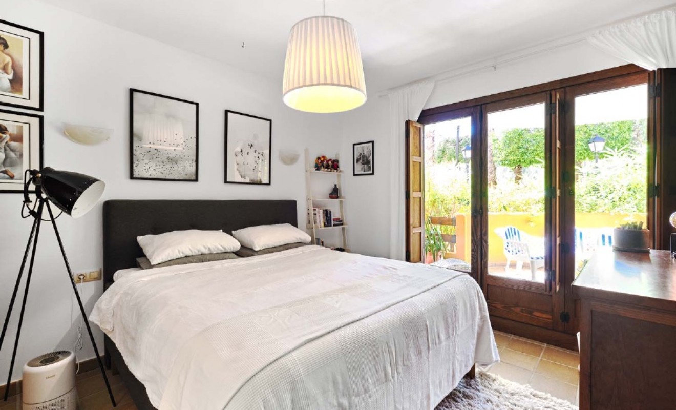 Revente - Appartement - Punta Prima